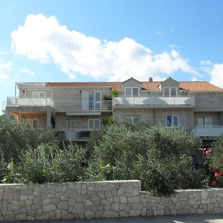 Apartments Lumbarda Beach Kültér fotó