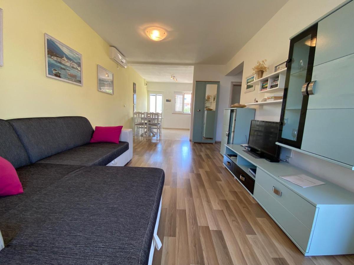 Apartments Lumbarda Beach Kültér fotó